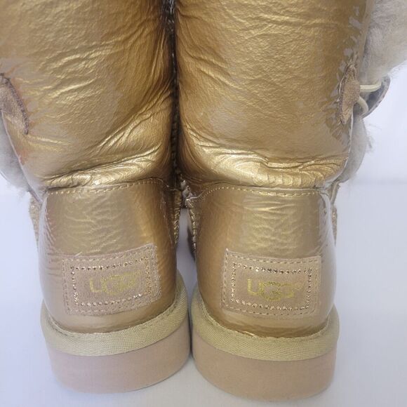 Ugg Size  8 Gold Boots W Bailey Button Mirage 1010266 - Picture 4 of 10